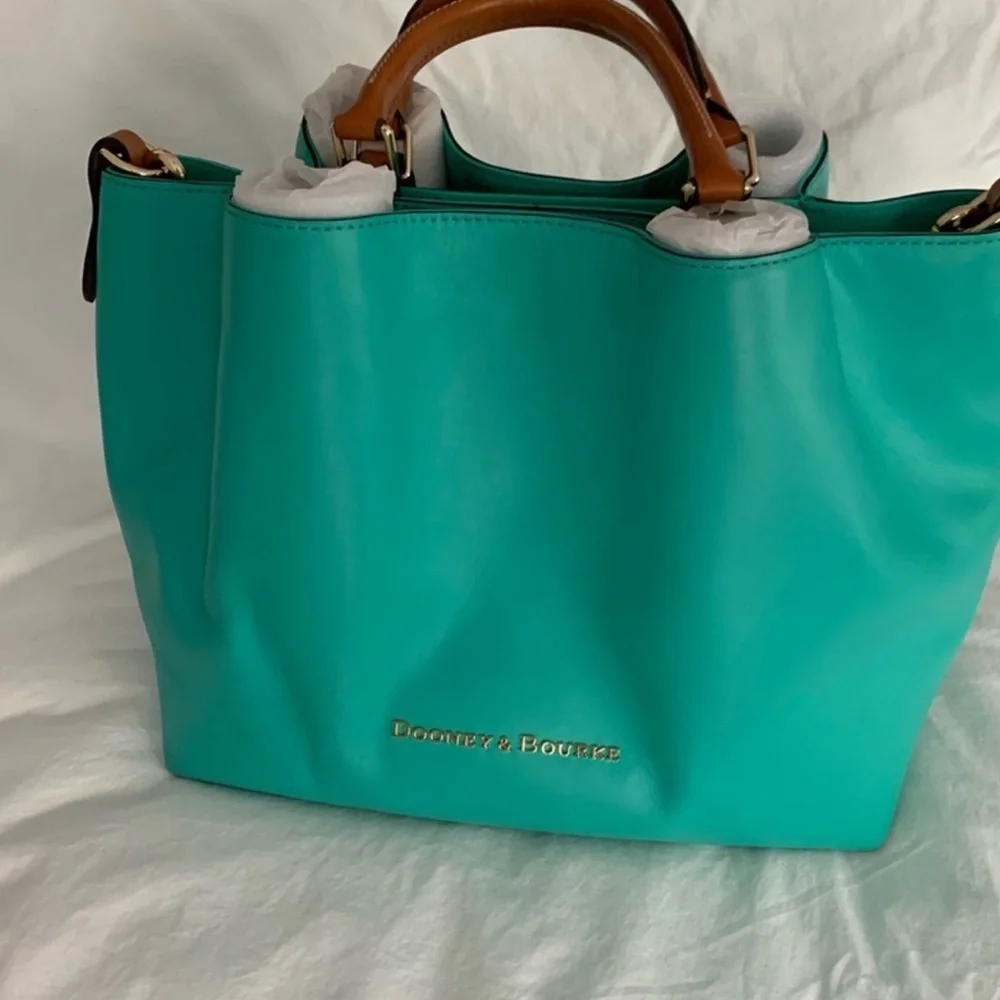 Dooney & Bourke southwest Turquoise Barlow purse
Like New !!!!!! SALE!!!!!!! - Picture 1 of 11